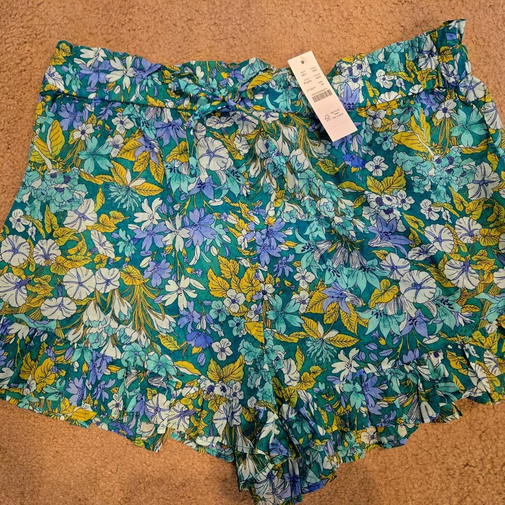J.Crew NWT Liberty Print Floral Ruffle Green Shorts M